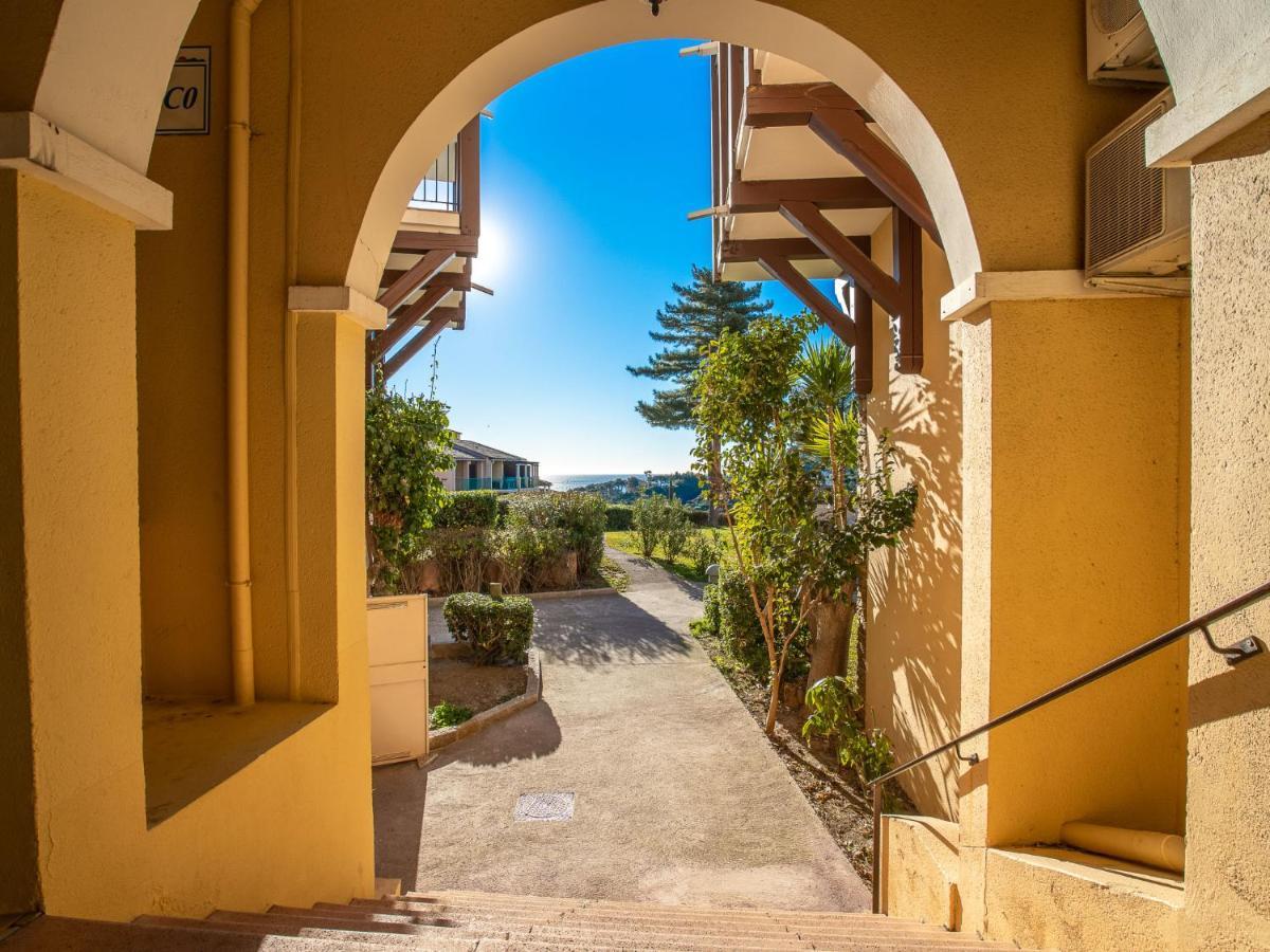 Apartment Village Cap Esterel - L'Esquinade-97 By Interhome Сен-Рафаэль Экстерьер фото
