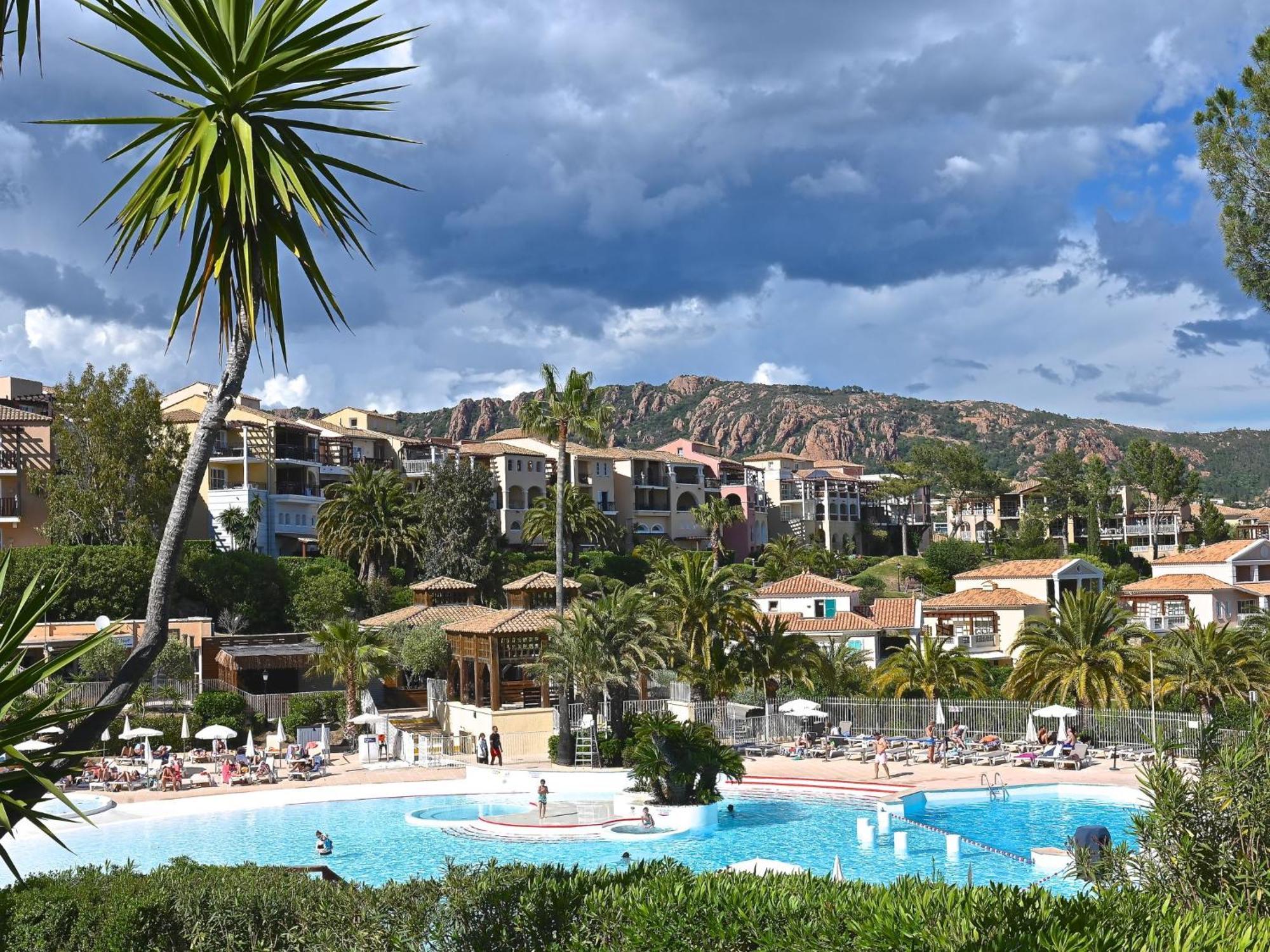 Apartment Village Cap Esterel - L'Esquinade-97 By Interhome Сен-Рафаэль Экстерьер фото